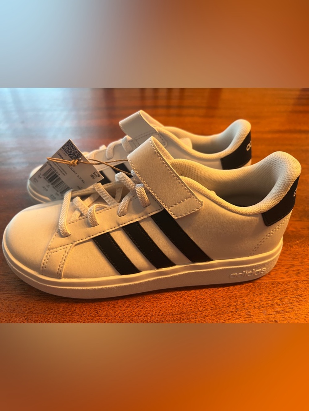 Adidas Kids Sneakers Size 2.5 NWT White Athletic Shoes